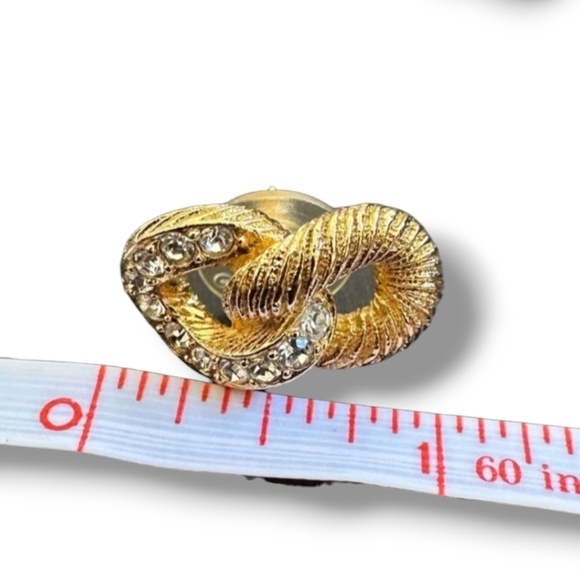 Christian DIOR Pierced nwot Vintage Earrings - Picture 8 of 8